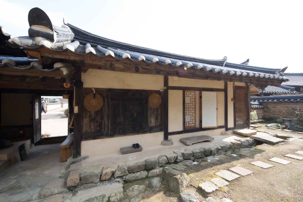 Chalbanggong Jongtaek Hotel Cheongsong ภายนอก รูปภาพ
