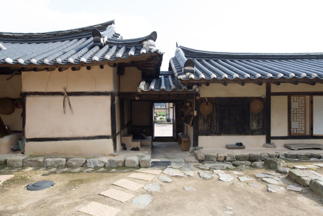 Chalbanggong Jongtaek Hotel Cheongsong ภายนอก รูปภาพ